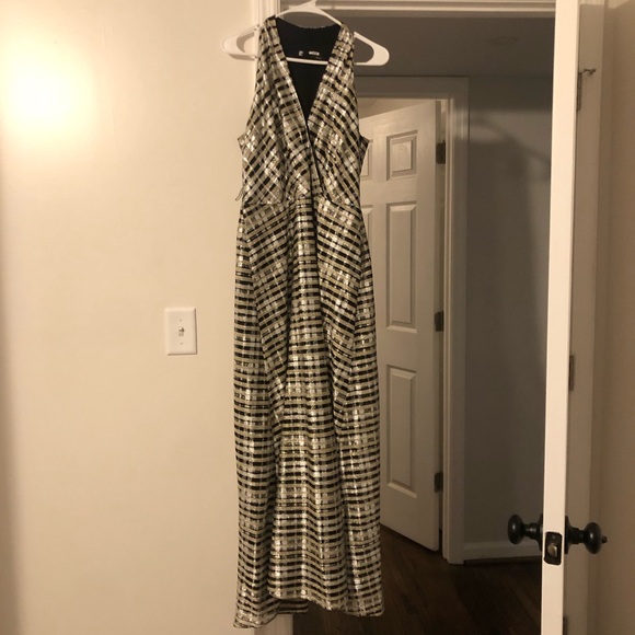 Leslie Fay Dresses & Skirts - Leslie Fay black and gold dress